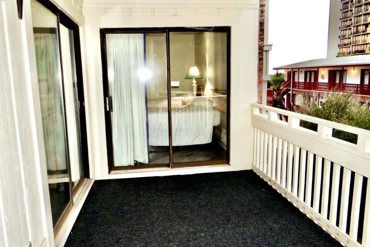 Chelsea House Unit 201 Ferienhaus